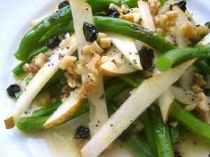 pear green bean walnut salad