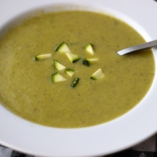 Cold Zucchini Potato Soup (with a hint of lemon)