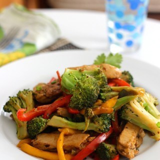 Beyond Meat: Mango Broccoli Stir Fry